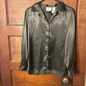 Vintage '90's Kathie Lee Polyester Button Down Blouse sz S Forest Knight Color